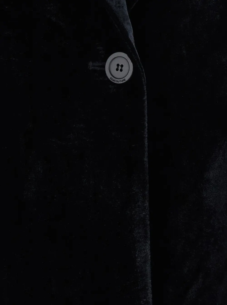 Sacou Velvet blazer with elegant details and black color for women - Img 3