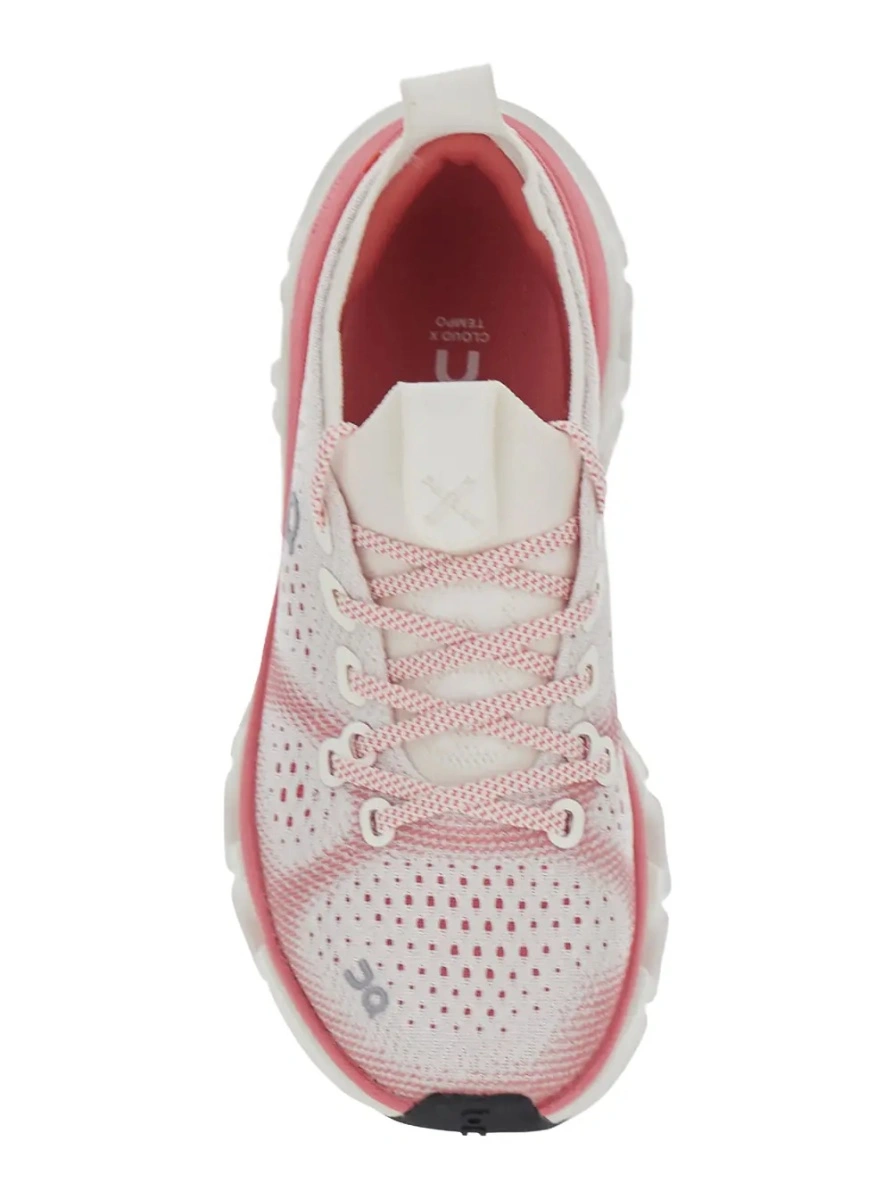 Sneakers On roz din material textil - Img 4