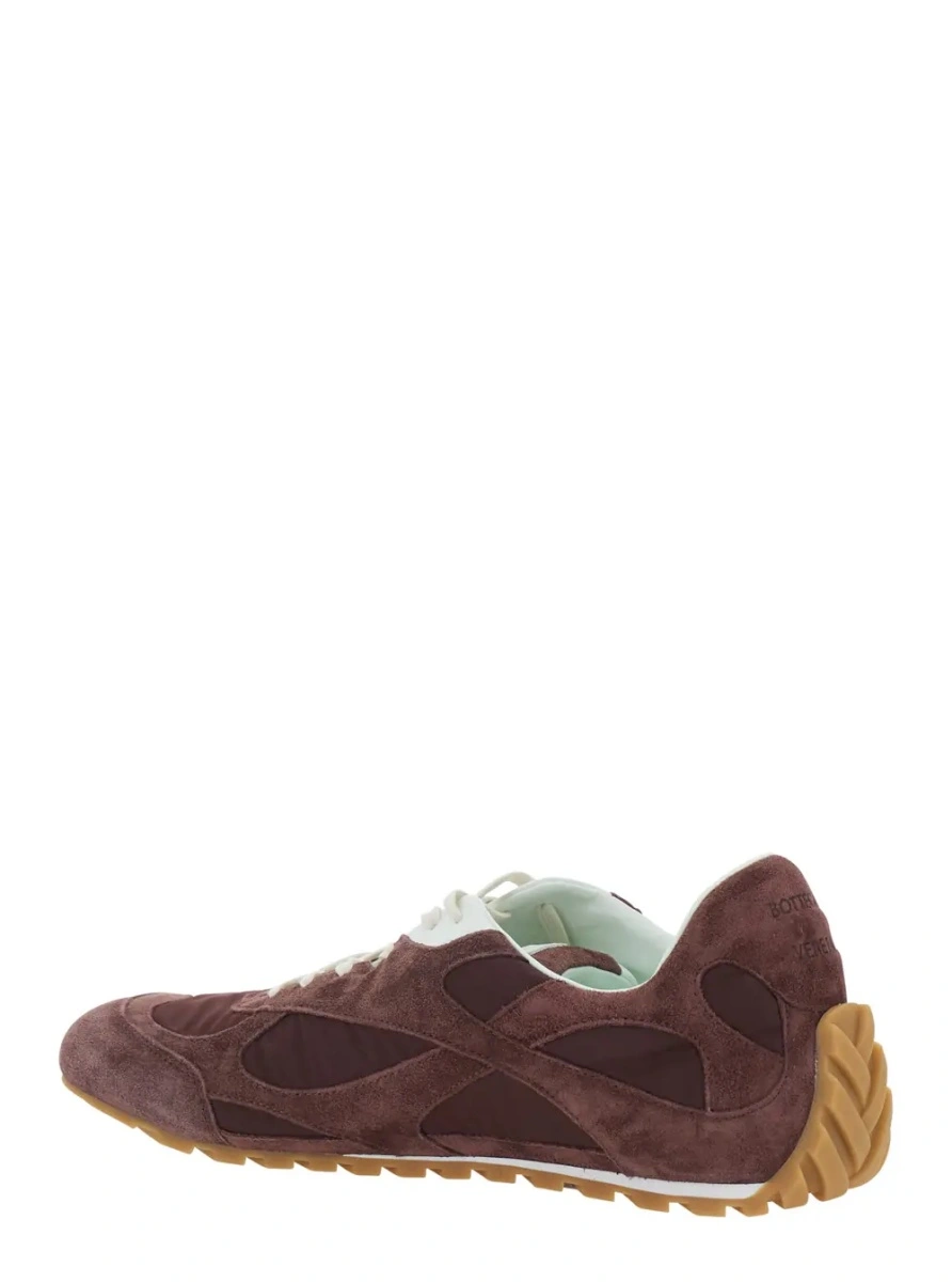 Sneakers 'Orbit Flash' Bordeaux Low Top Sneakers with Rubber Sole and Logo Patch on the Tongue in Suede for Men - Img 3