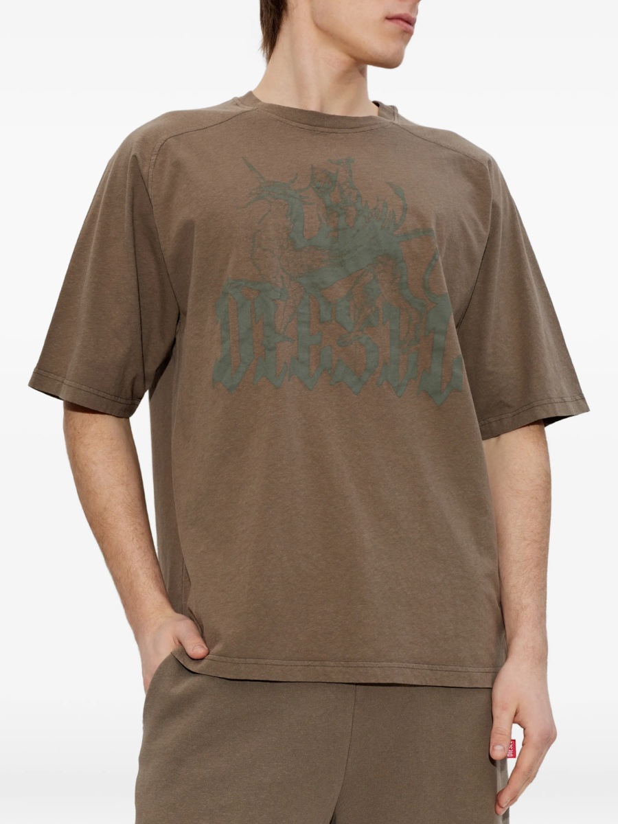 Tricou Diesel maro - Img 3