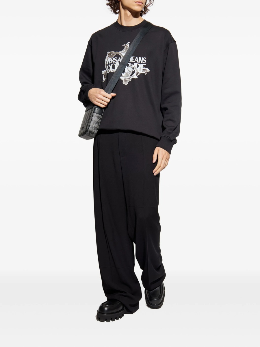 Bluza de trening Versace Jeans Couture neagra - Img 2