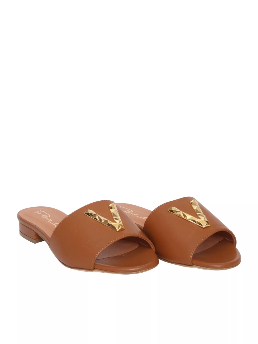 Brown leather slippers - Img 2