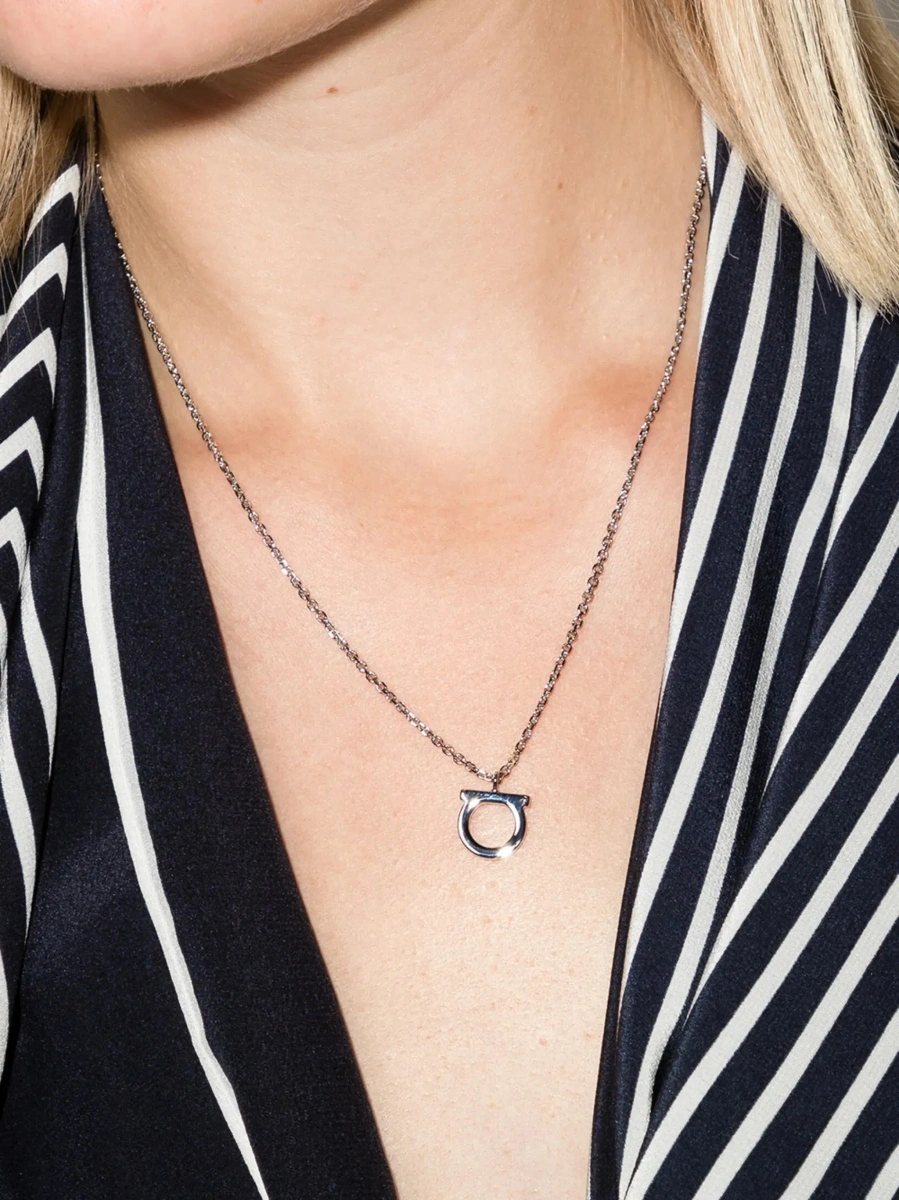 Coliere Necklace with Gancini Charm in Silver-Colored Brass for Women - Img 3