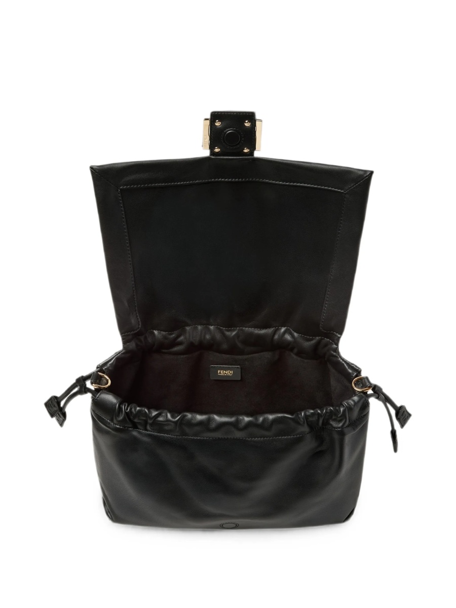 Geanta de umar Fendi neagra din piele - Img 4