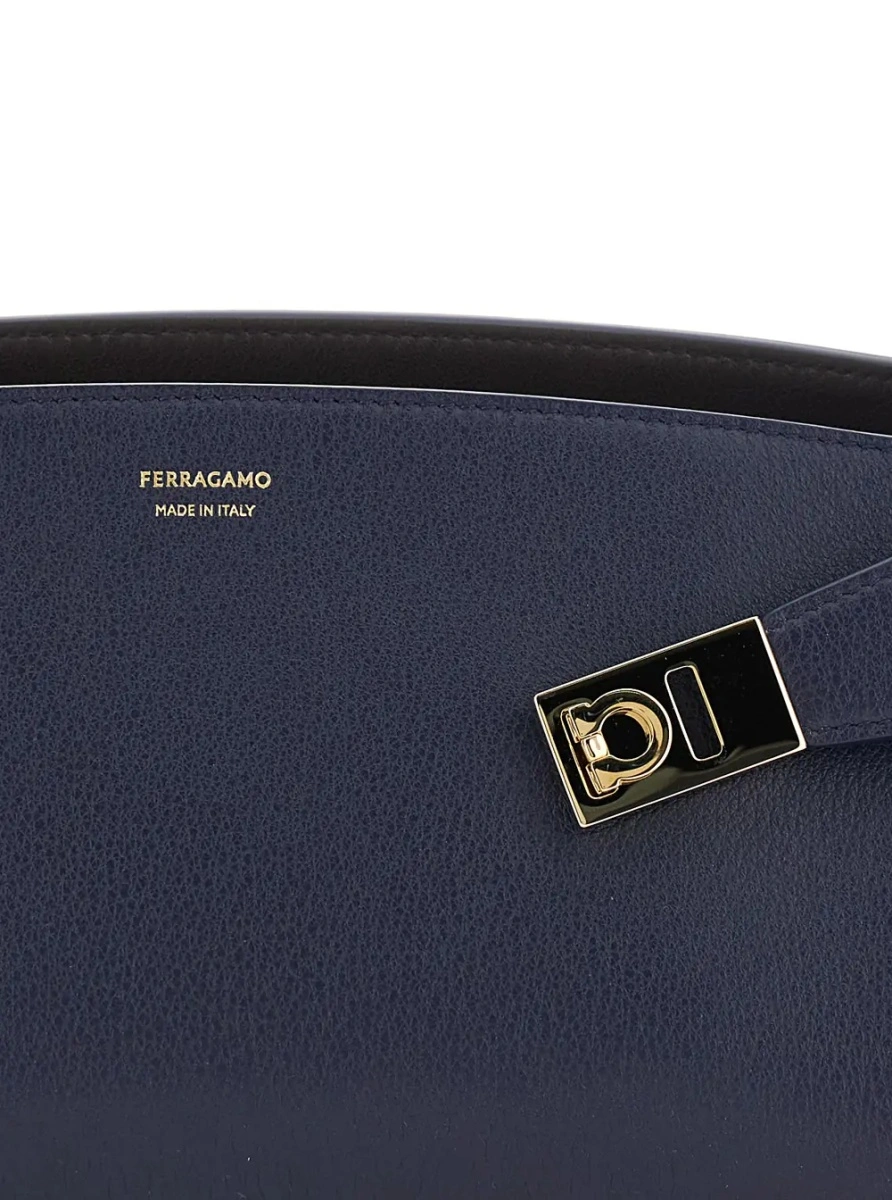 Geanta de umar Ferragamo albastra din piele - Img 3