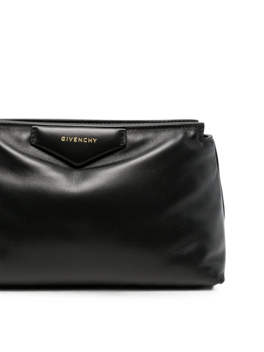 Geanta tip postas Givenchy neagra din piele - Img 4