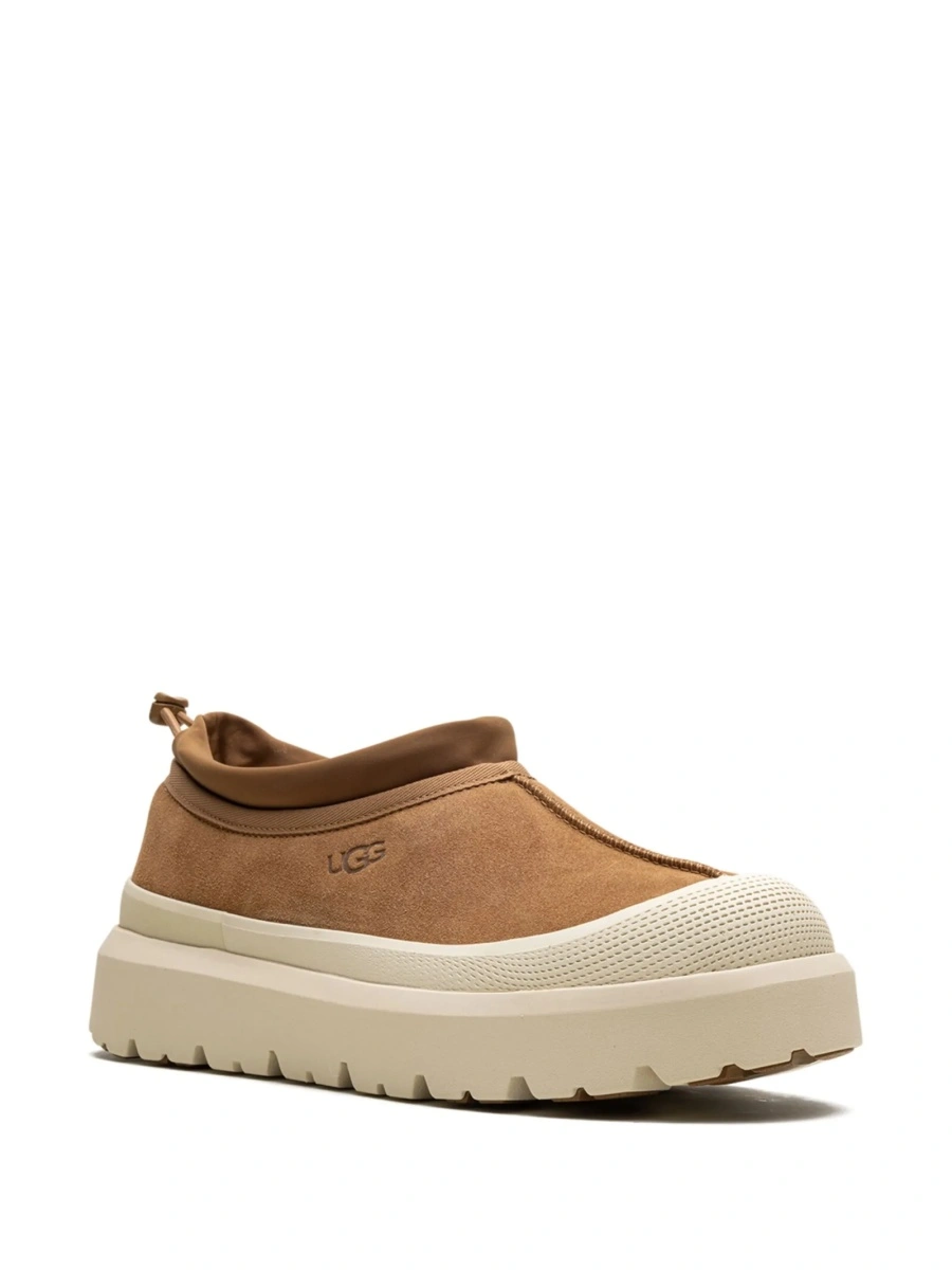 Mocasini UGG maro din piele intoarsa - Img 2