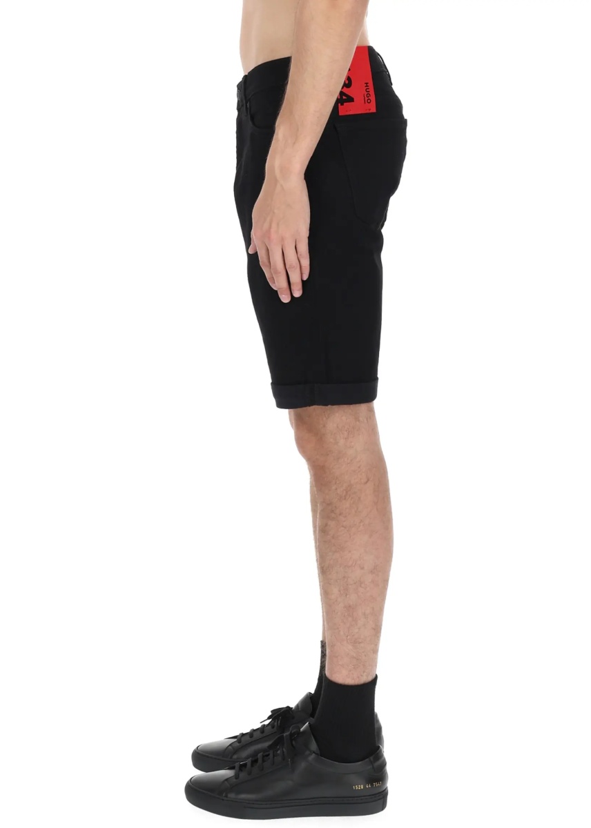 Pantaloni Shorts Con Patch Logo - Img 2