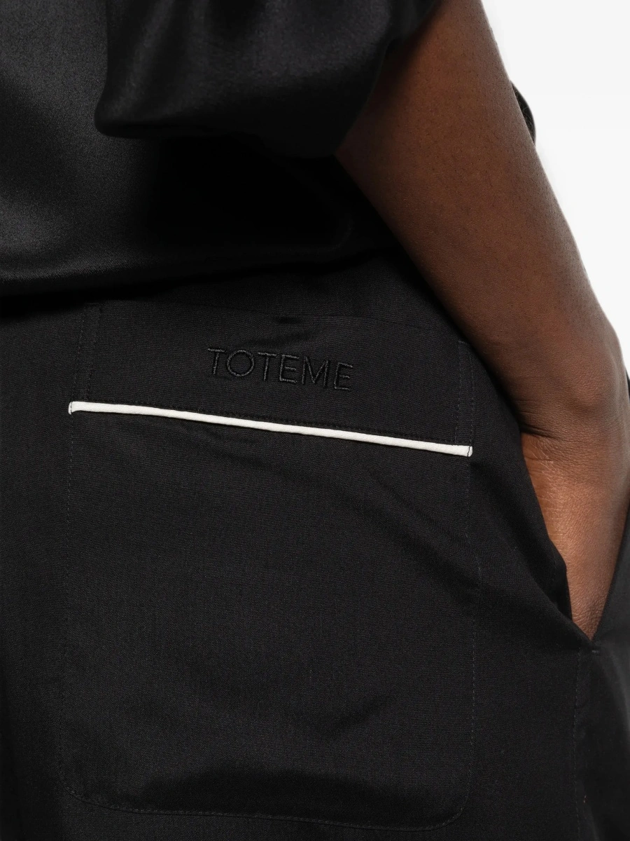 Pantaloni TOTÊME Black pants with waistband and two welt pockets on the back in silk for women - Img 7