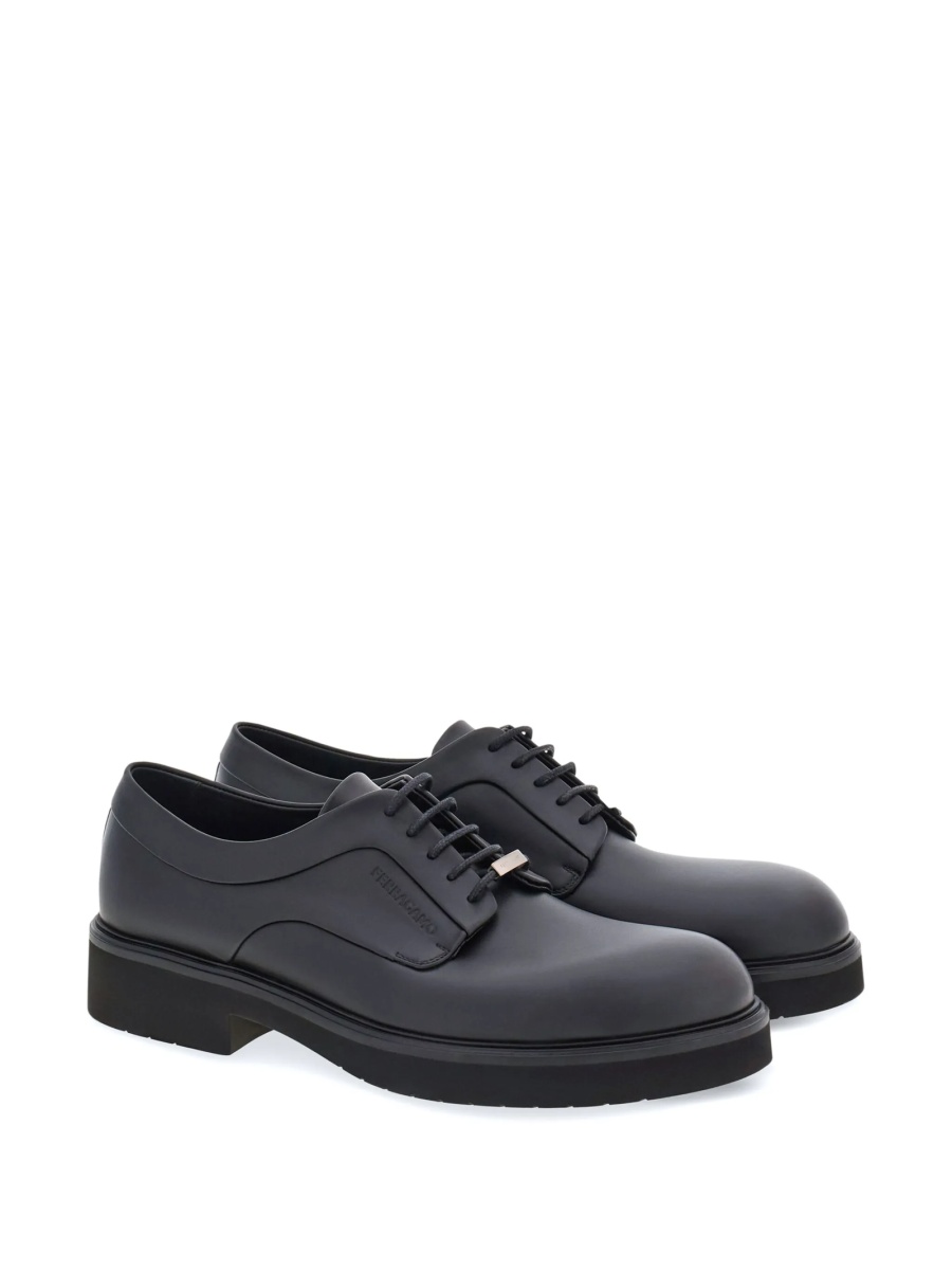 Pantofi Derby Ferragamo negri din piele - Img 2