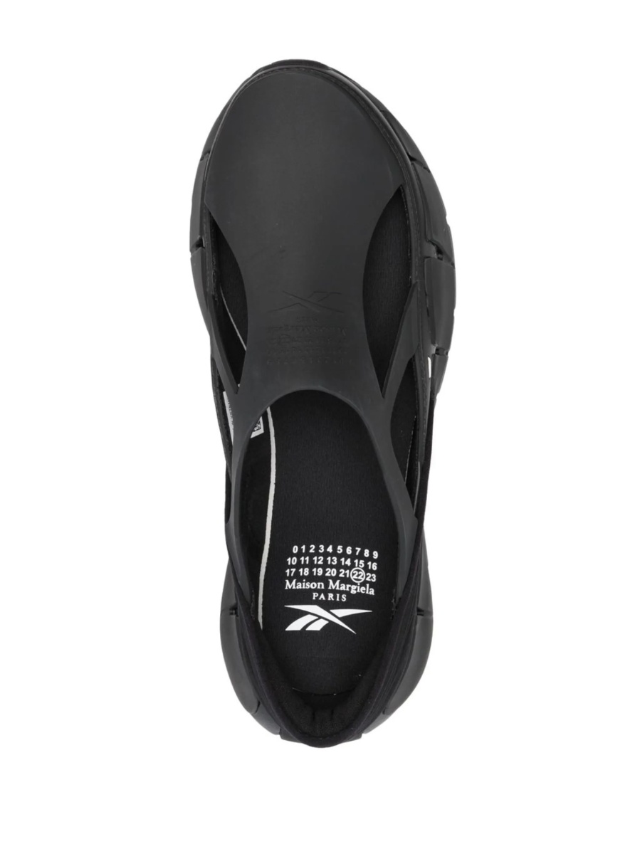 Pantofi slip-on MAISON MARGIELA X REEBOK negri din cauciuc si material textil - Img 4