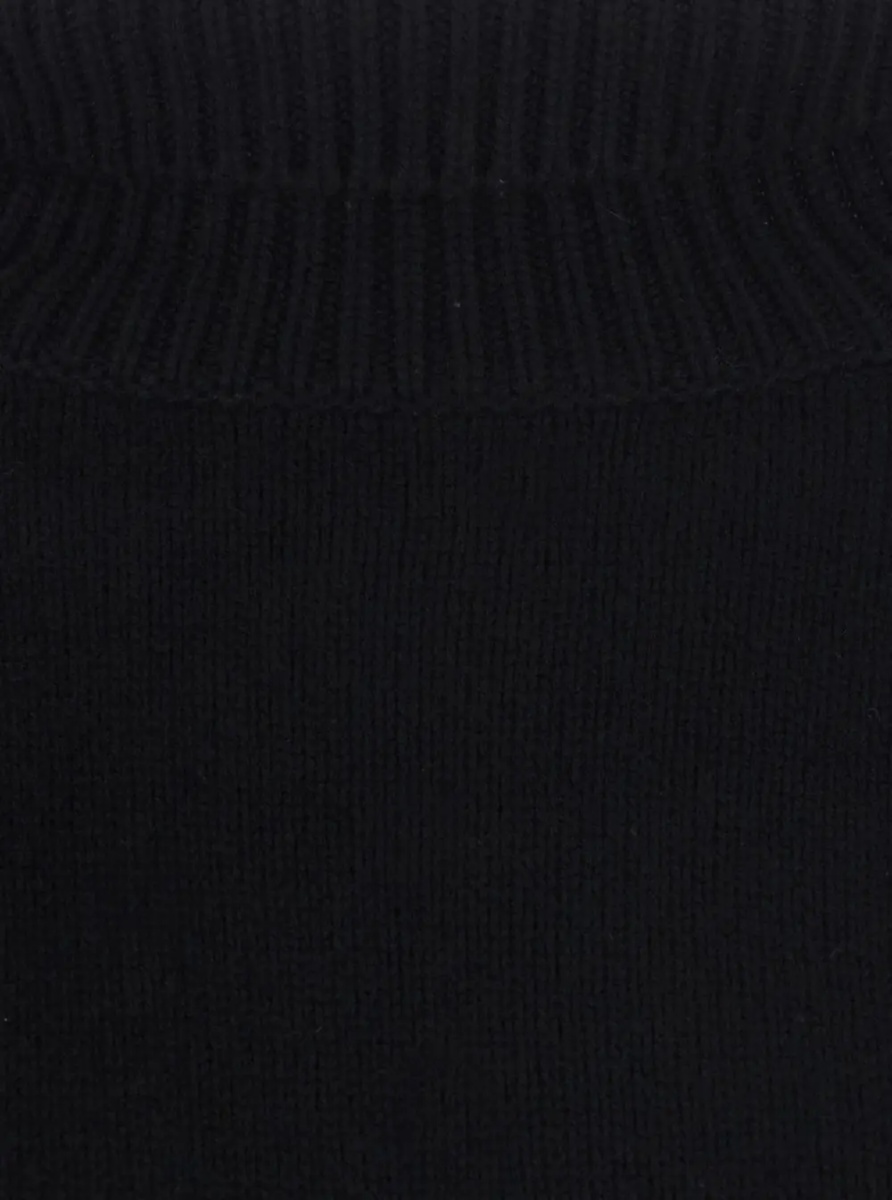 Pulover Boyfriend Turtleneck Sweater with high collar and long sleeves in black cashmere for women - Img 2