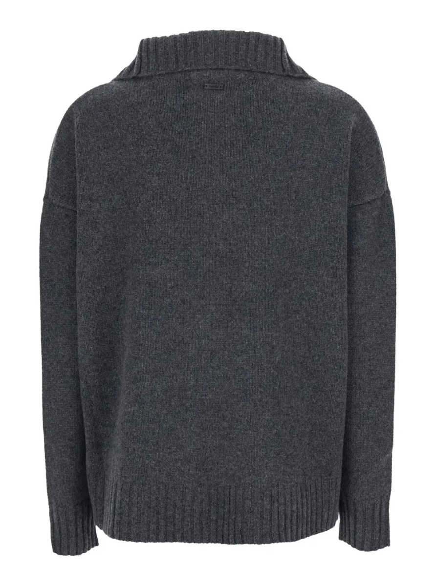 Pulover CRASSO is a sweater with a V-neck and long sleeves in gray for women - Img 2