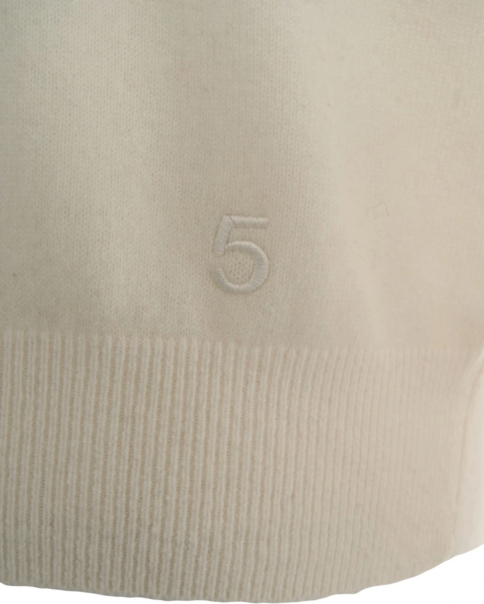 Pulover Wool turtleneck sweater - Img 4
