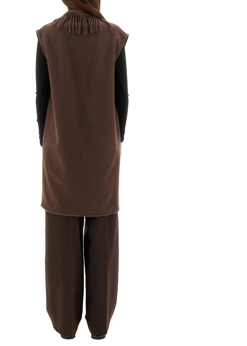 Vesta Resort Sleeve Made Of Warmy And Ultralight Nylon - Img 3