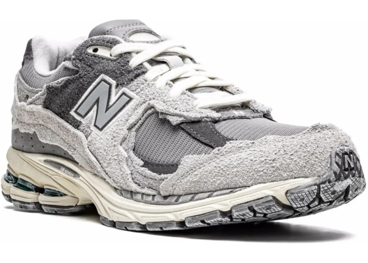 2002R Sneakers - Img 2