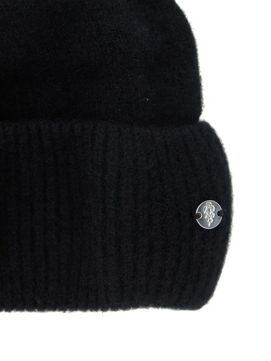 Caciula 'Vivian' Black Beanie with Logo Plaque Detail on the Front in Cashmere Woman - Img 5