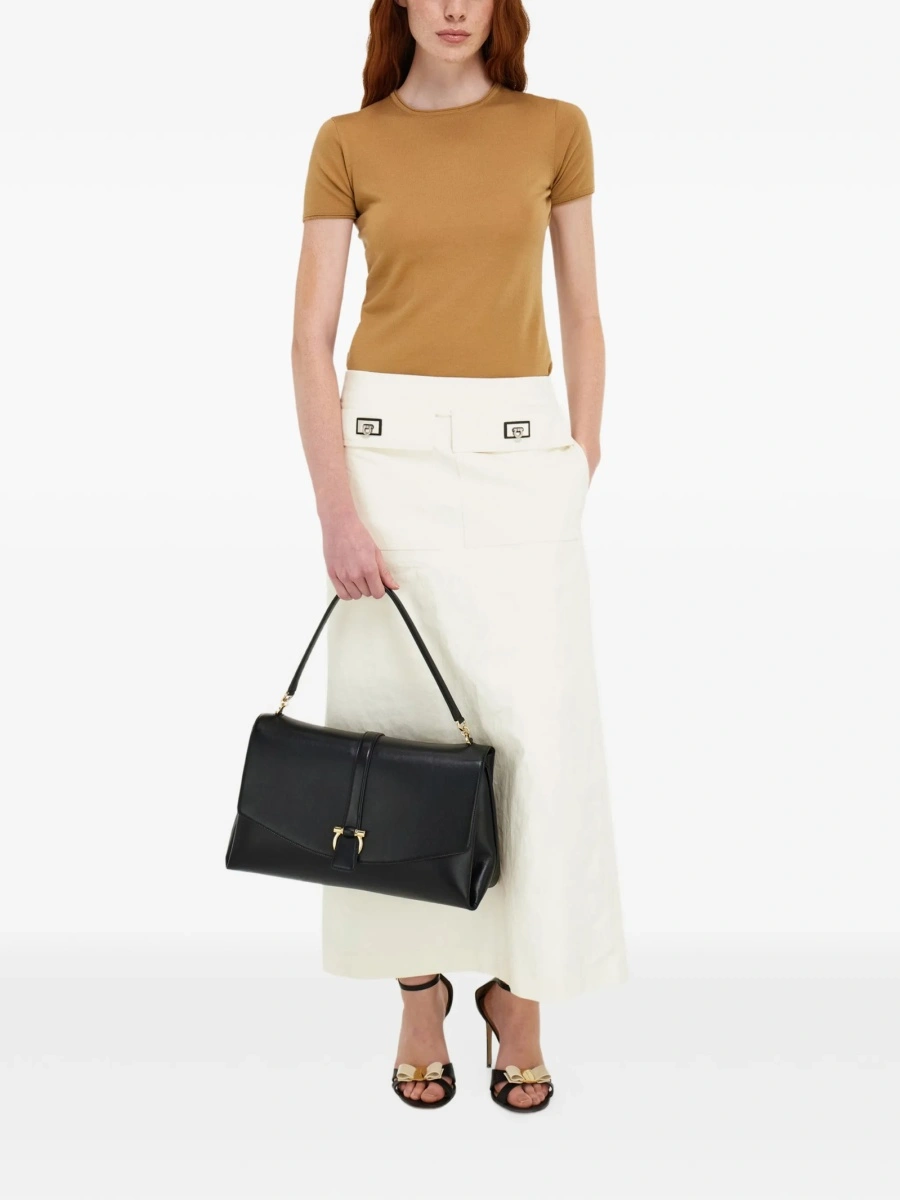 Geanta de umar Ferragamo gancini neagra din piele - Img 3
