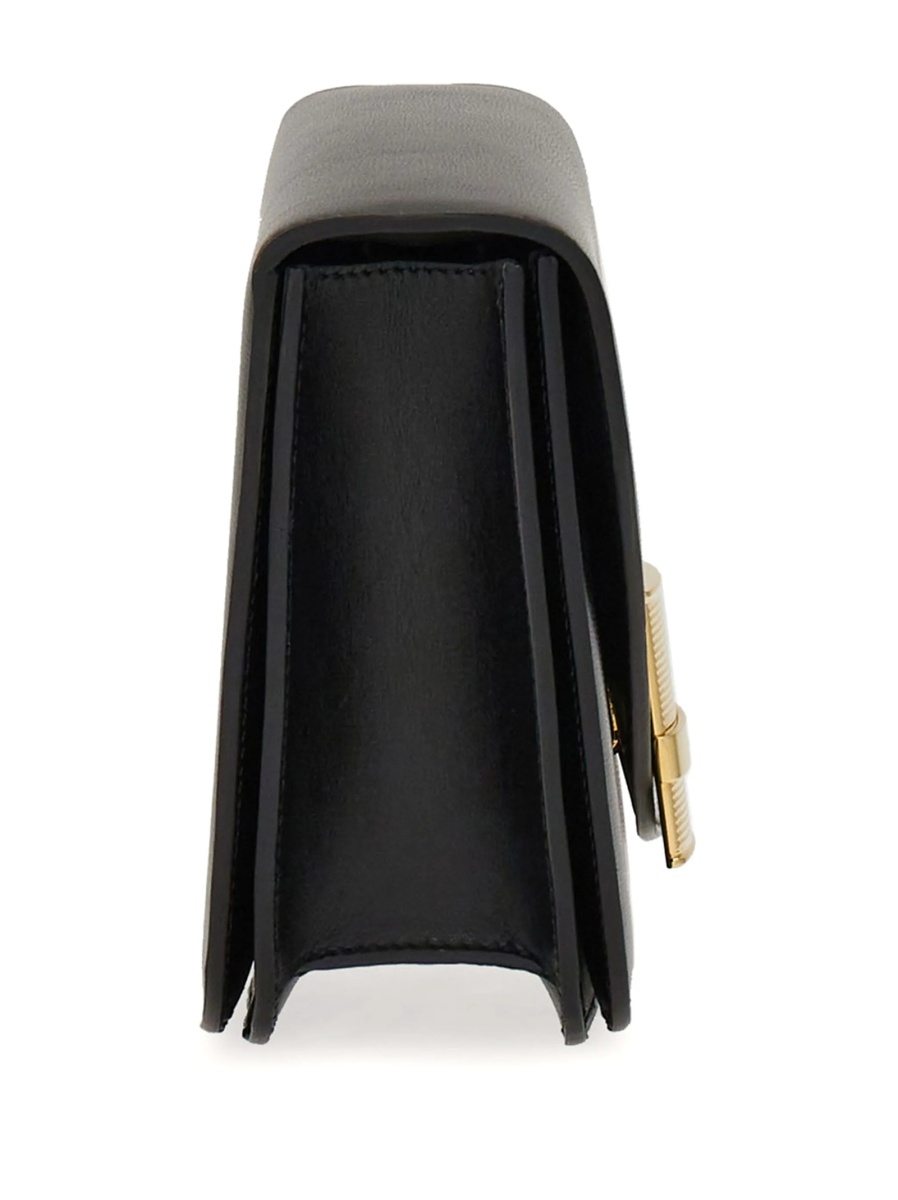 Geanta tip postas Ferragamo neagra din piele - Img 4