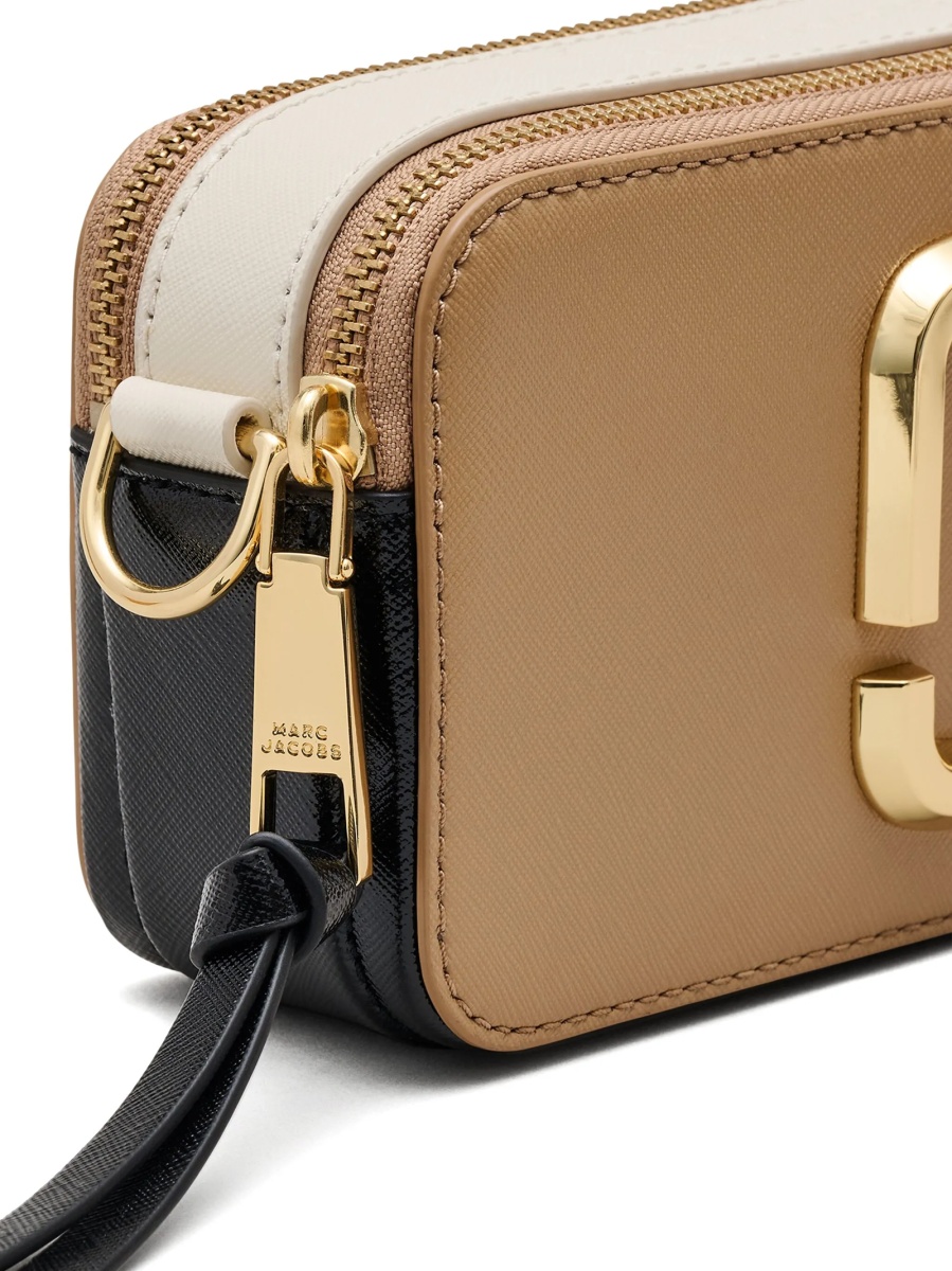 Geanta tip postas Marc Jacobs snapshot maro din piele si poliuretan - Img 4