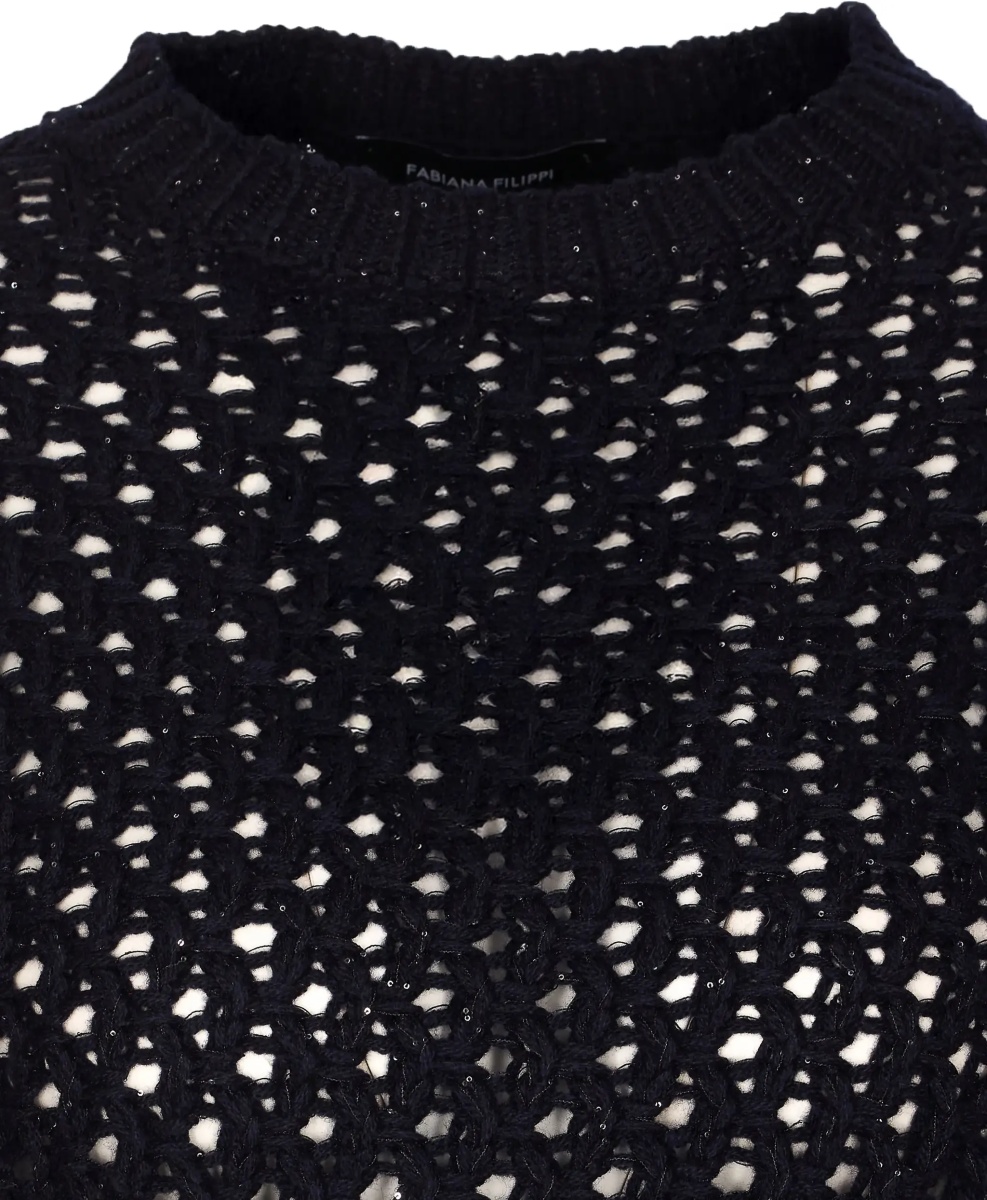 Jumper crafted from Platinum yarn with micro sequins - Img 4