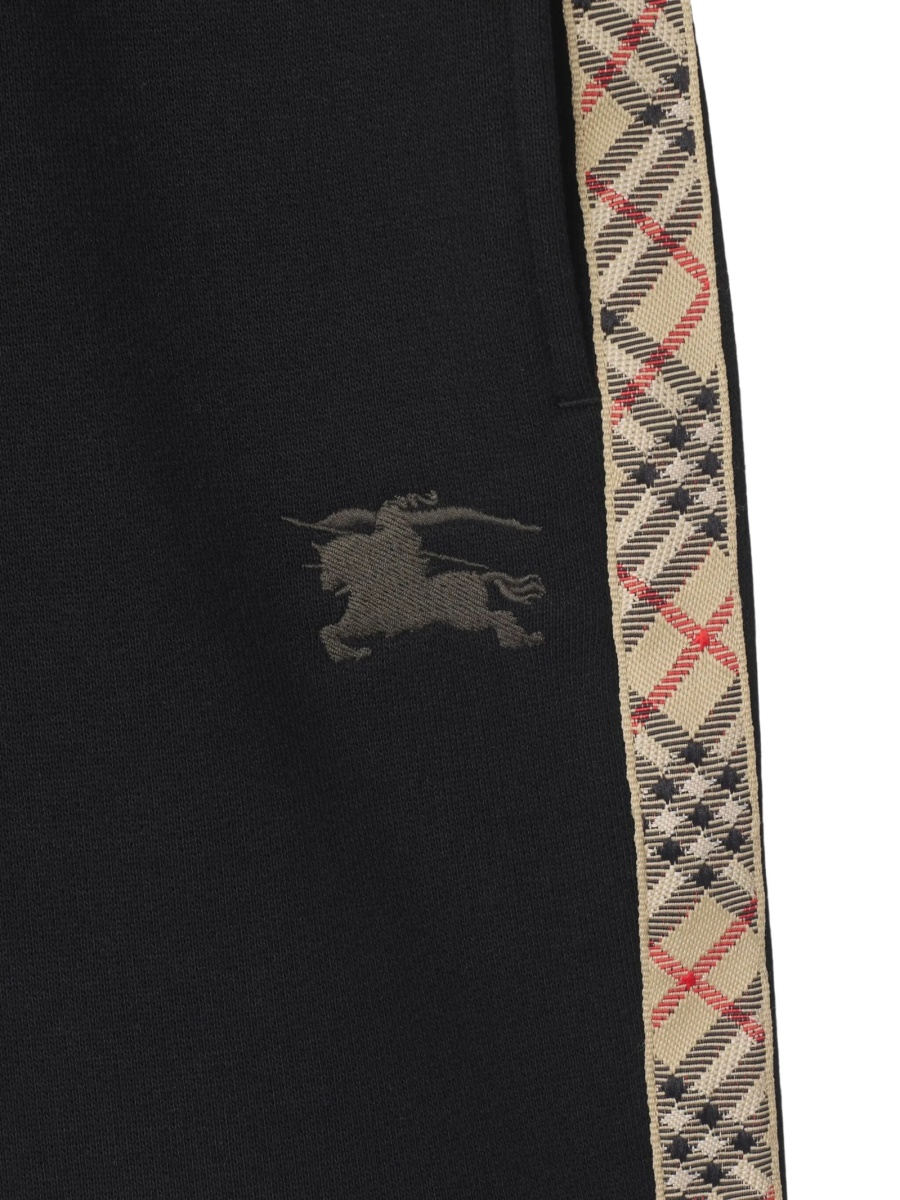 Pantaloni scurti Burberry negri - Img 3