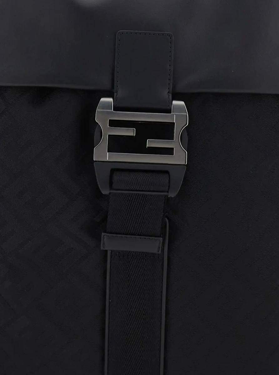 Rucsac Fendi negru din nylon - Img 3