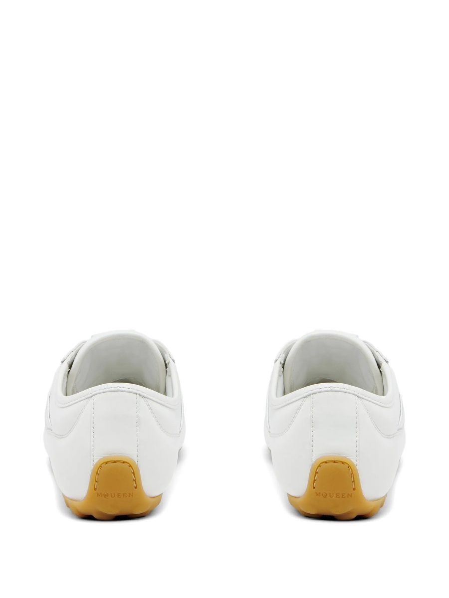 Sneakers Alexander McQueen albi din piele - Img 3