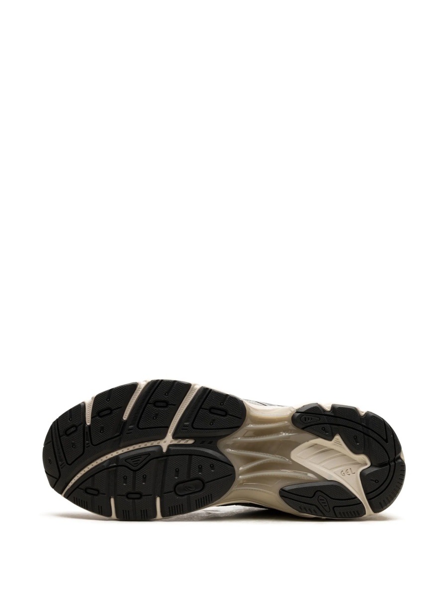 Sneakers ASICS gri din polyester si plasa - Img 4