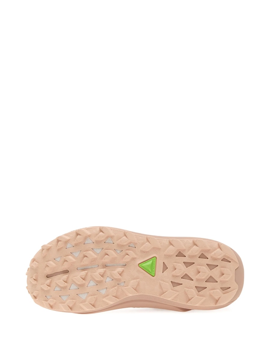 Sneakers ASICS roz din material textil - Img 4