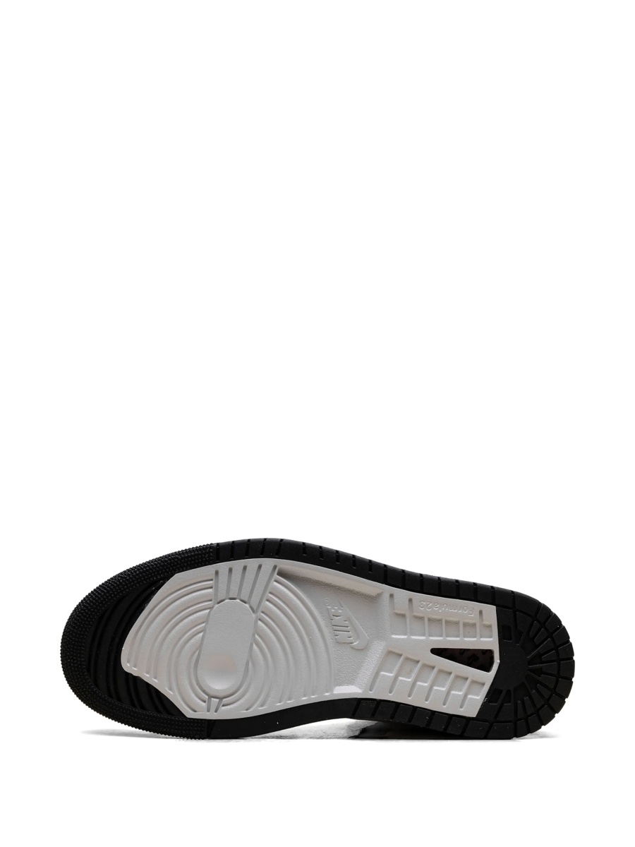 Sneakers Jordan air jordan 1 gri din material textil - Img 4
