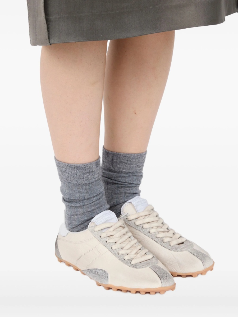 Sneakers Maison Margiela neutri din piele intoarsa si piele - Img 5