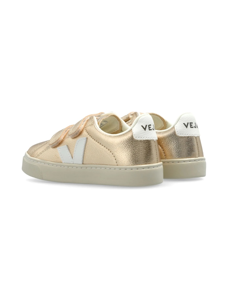 Sneakers VEJA aurii din piele - Img 4