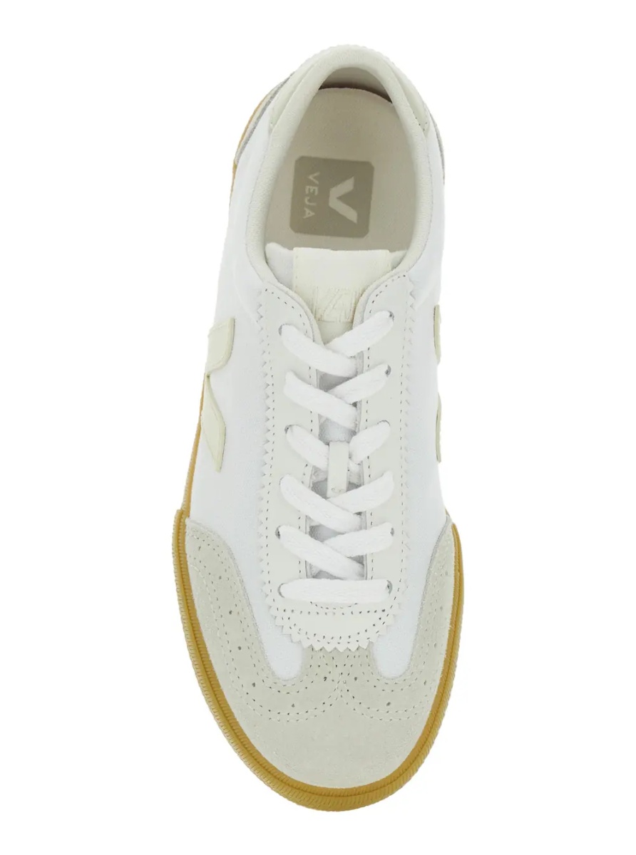 Sneakers 'Volley' White Low Top Sneakers with Patch Logo on the Side and Logo Lettering on the Rear in Canvas Unisex - Img 4