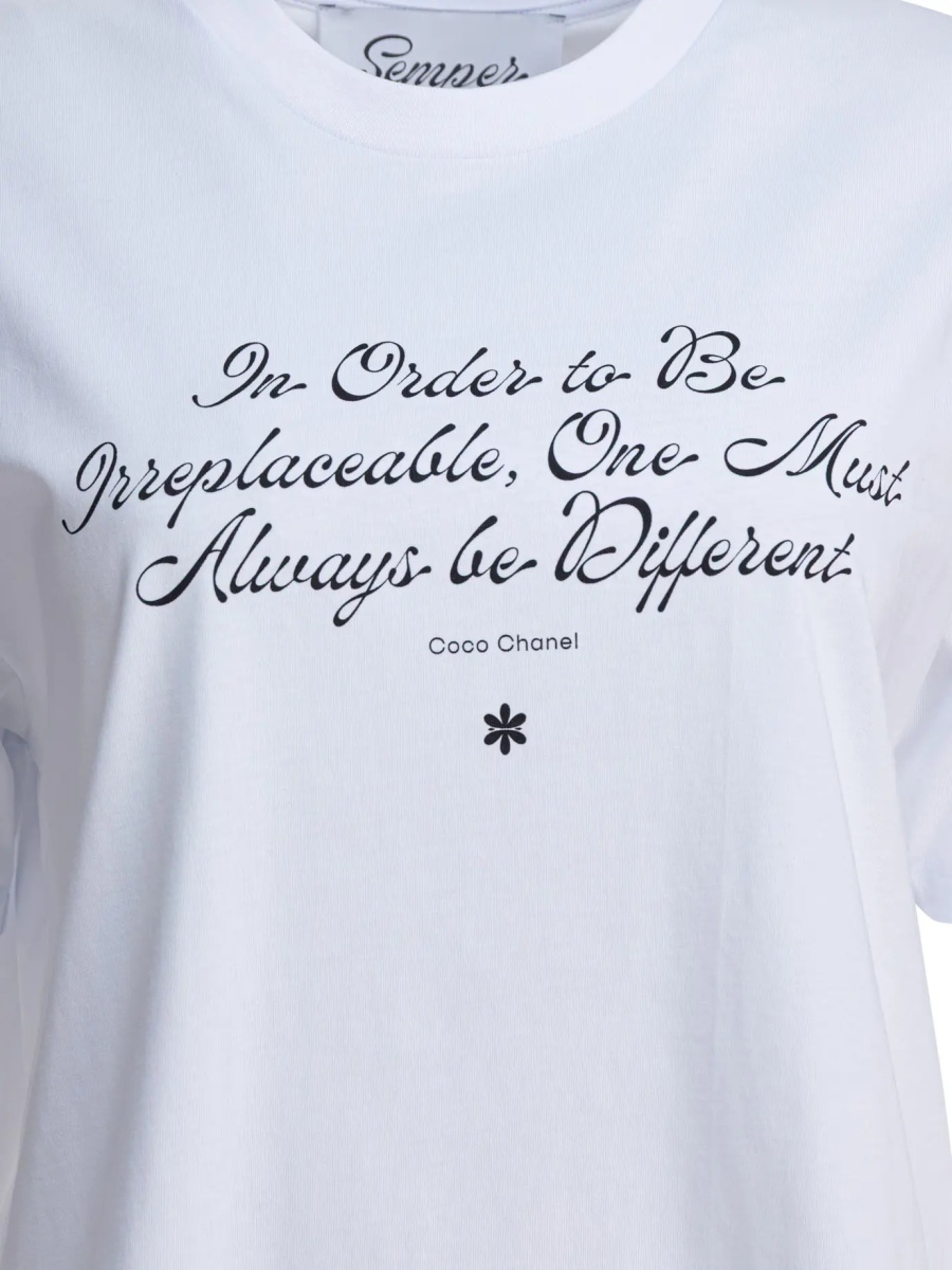 T-shirt with Coco Chanel citation - Img 3