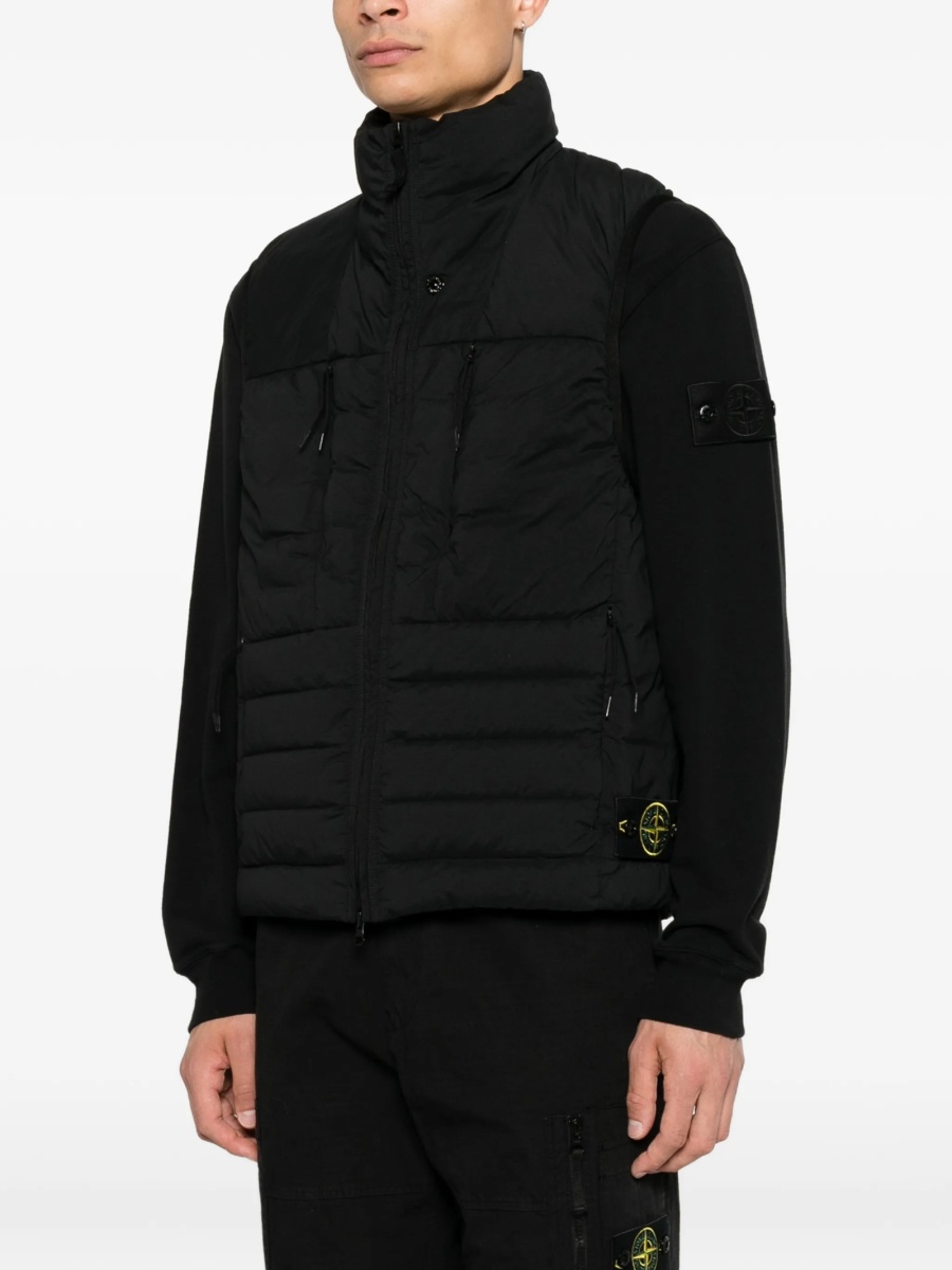 Vesta Stone Island neagra din poliamida si spandex/elastan - Img 3