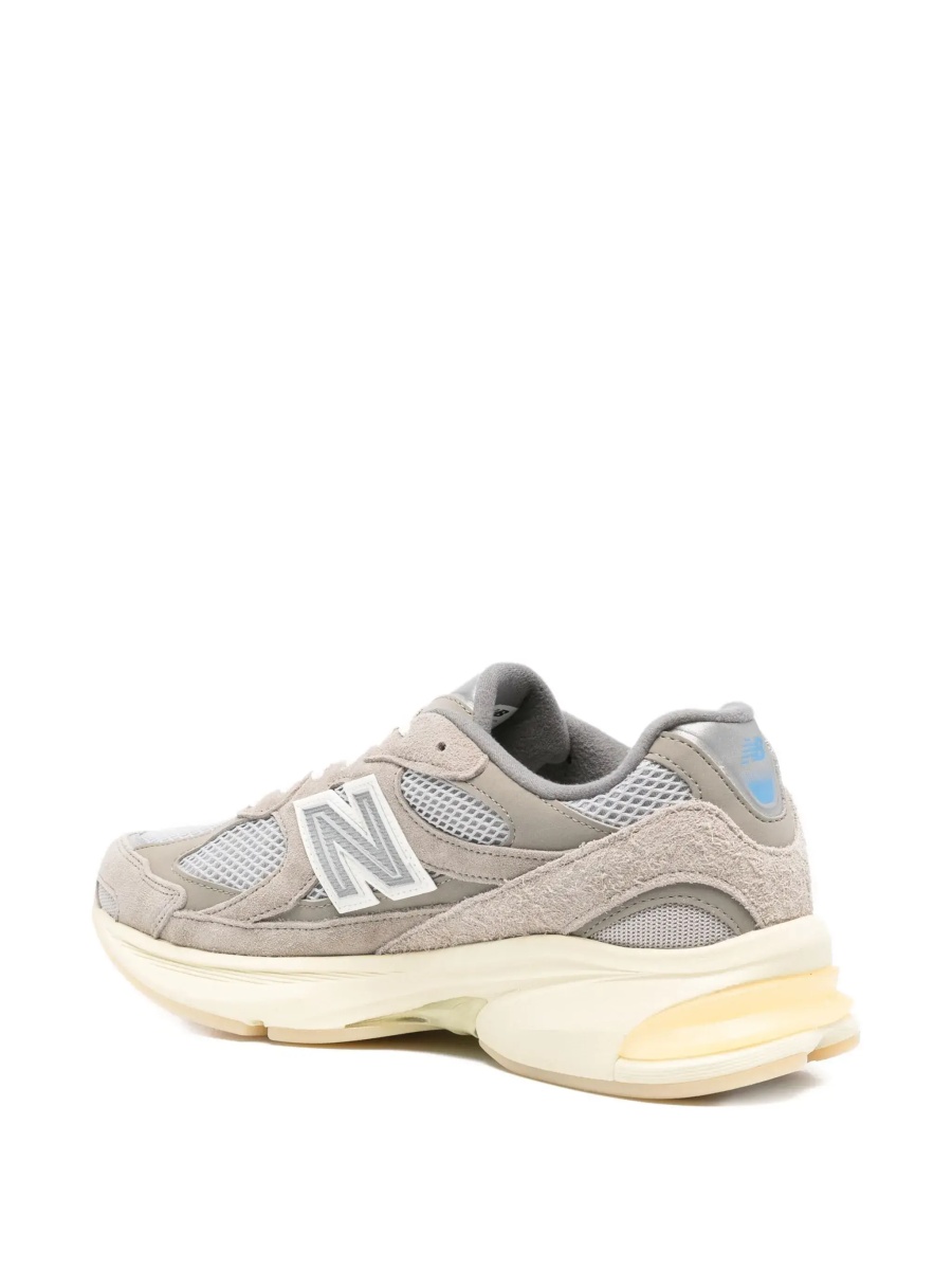 "2010 Grey Days" sneakers - Img 3