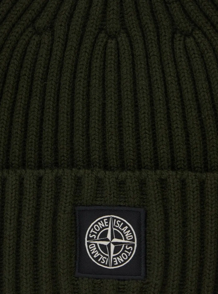 Caciula Green Beanie with Ribbed Design and Logo Patch on Front in Wool Boy - Img 3