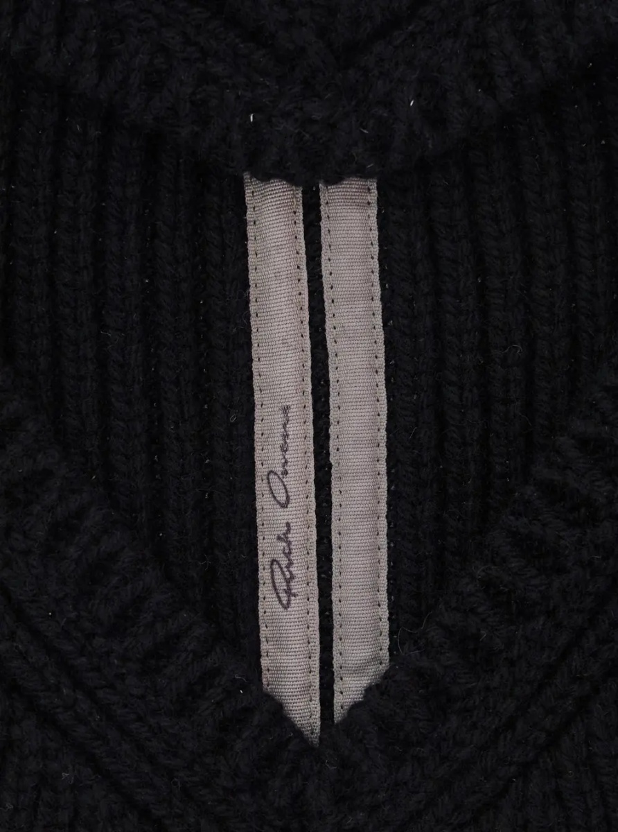 Caciula 'PORTERVILLE SKULL' black Hat with balaclava design in Cashmere and Wool men - Img 3