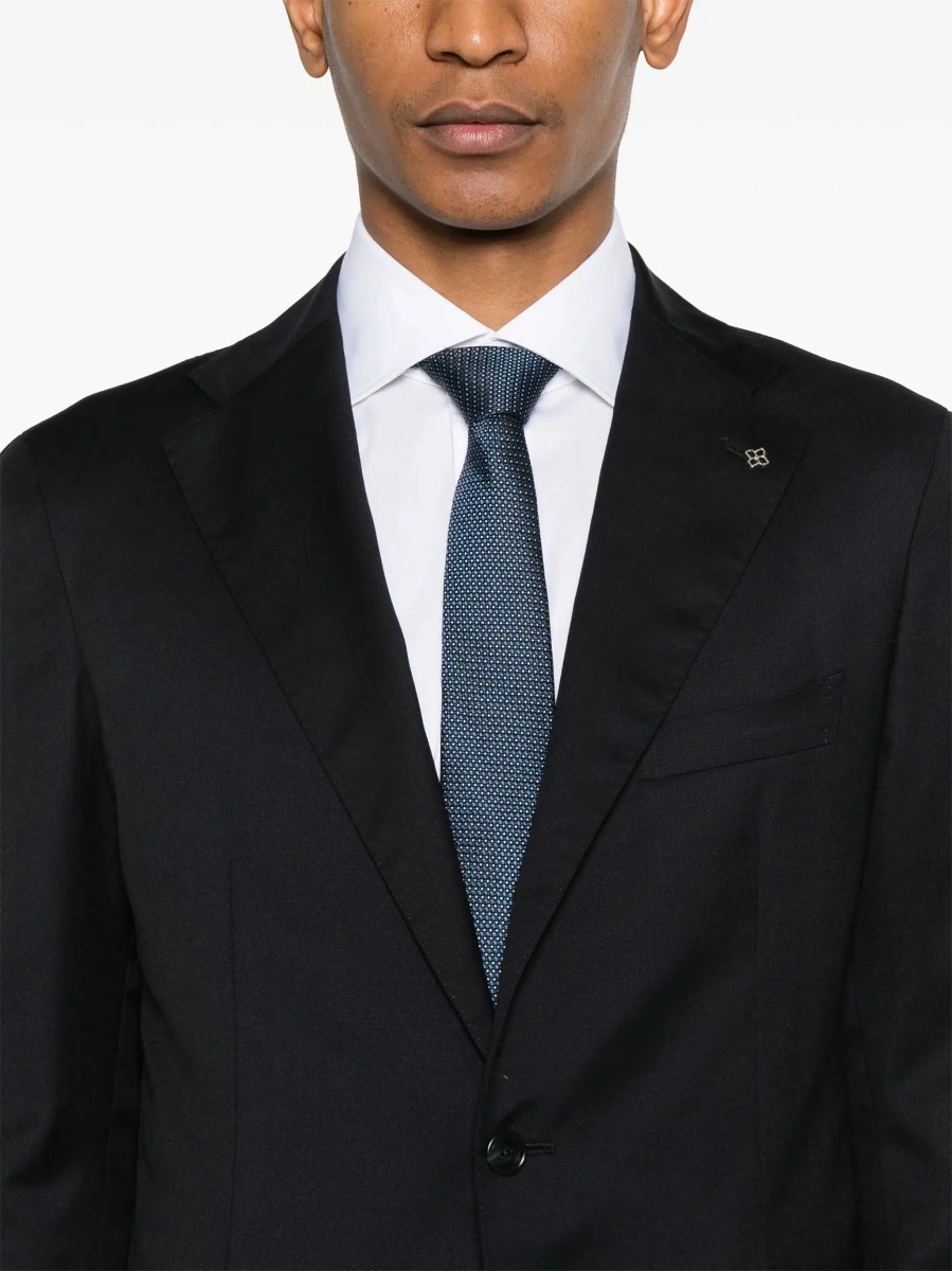 Costum Formal suit made of virgin wool - Img 7