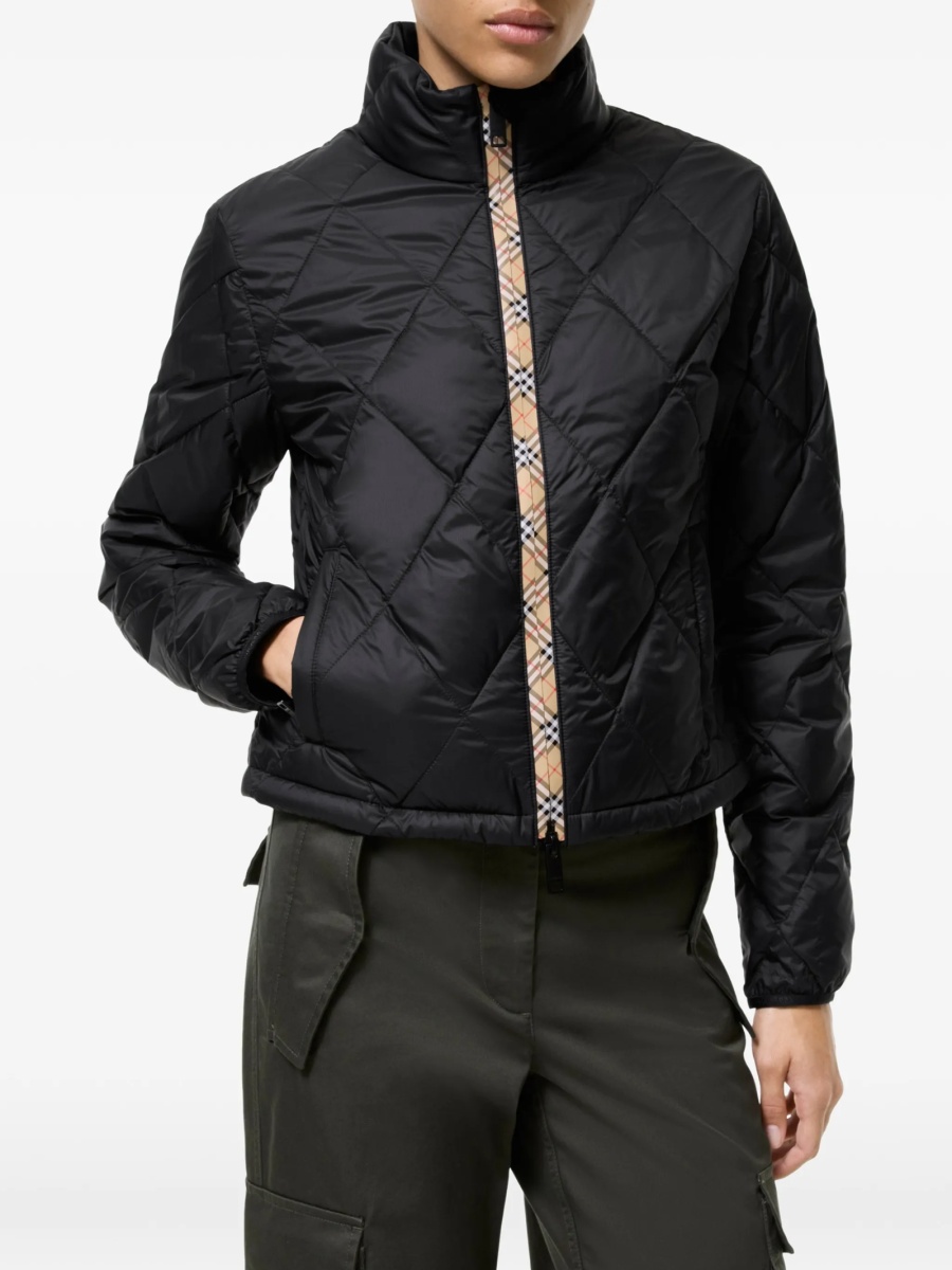 Geaca de iarna Burberry neagra din poliamida - Img 3