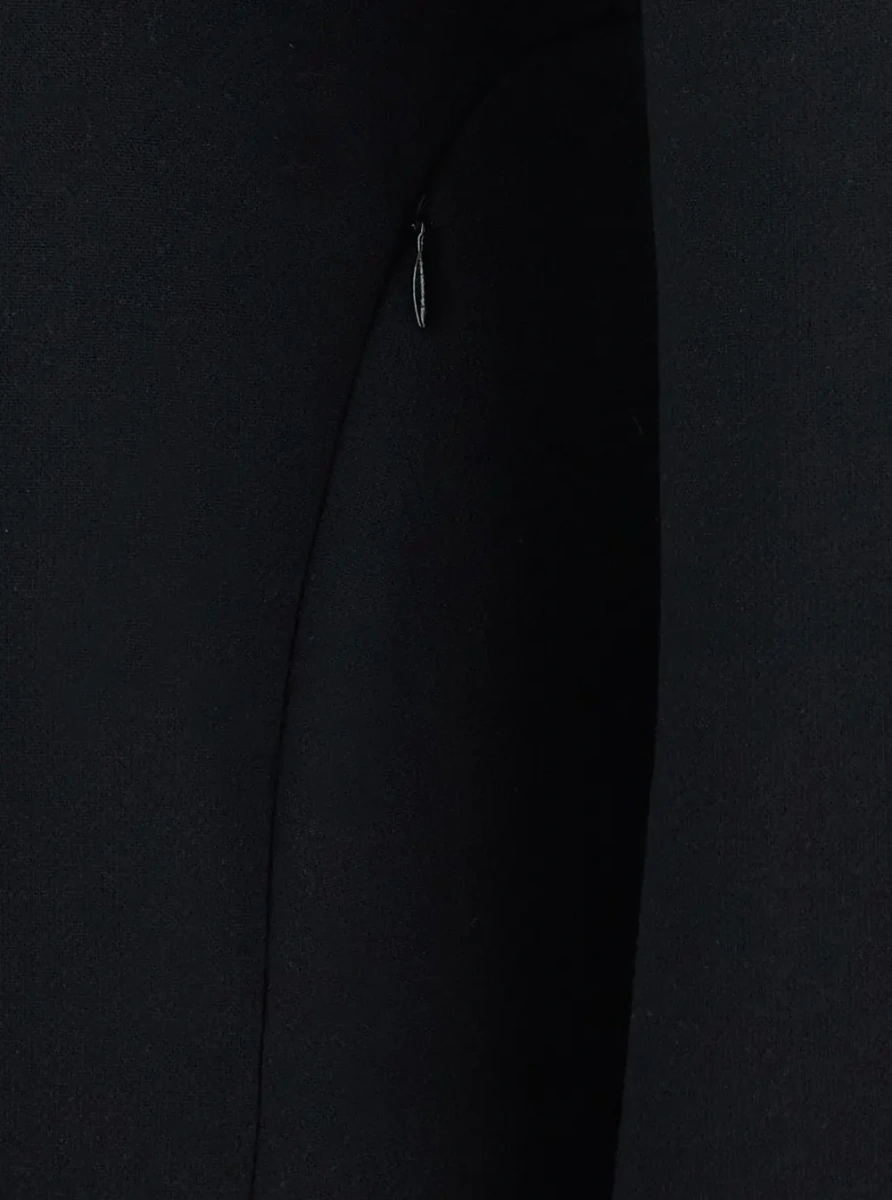 Palton Coat with lapel collar, featuring long sleeves and front button closure. Made of wool, black, women's. - Img 4