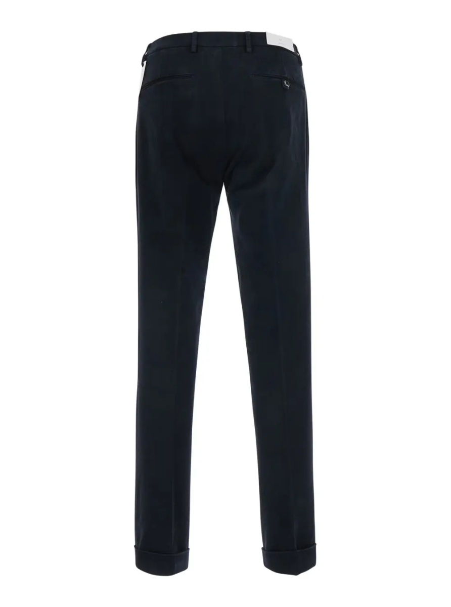 Pantaloni Blue pants with Logo Patch on the Back and Cuffed Hem in Stretch Cotton for Men - Img 2