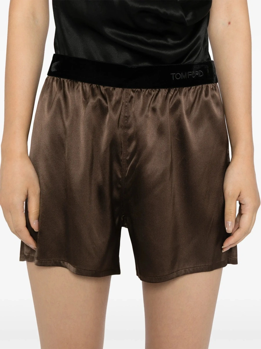 Pantaloni scurti Tom Ford maro din matase - Img 4