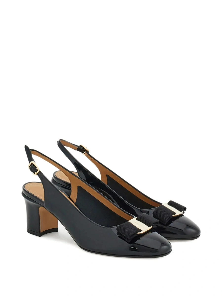 Pantofi cu toc Ferragamo negri din piele 'Vetty' - Img 5