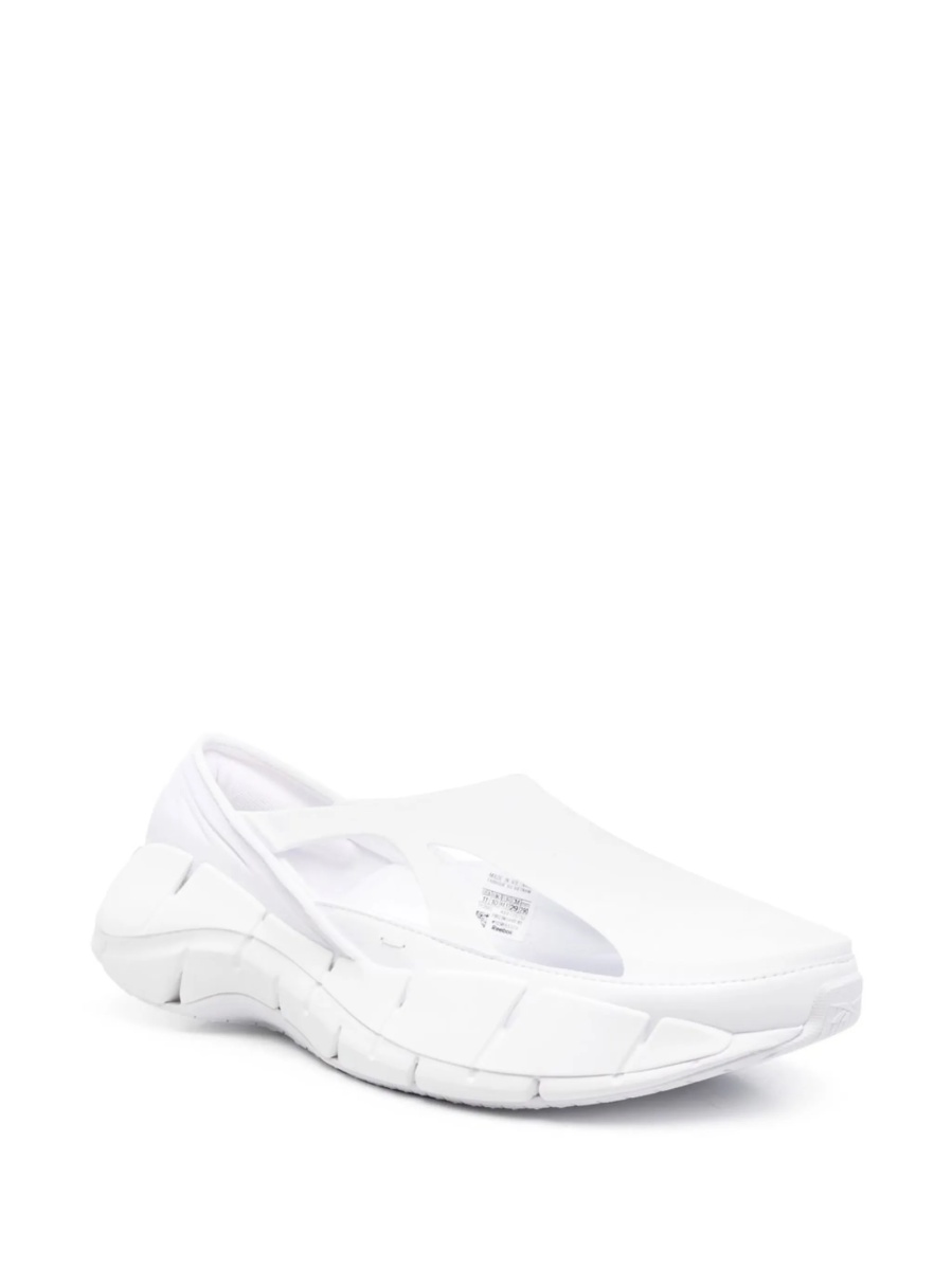 Pantofi slip-on MAISON MARGIELA X REEBOK albi din cauciuc si material textil - Img 2