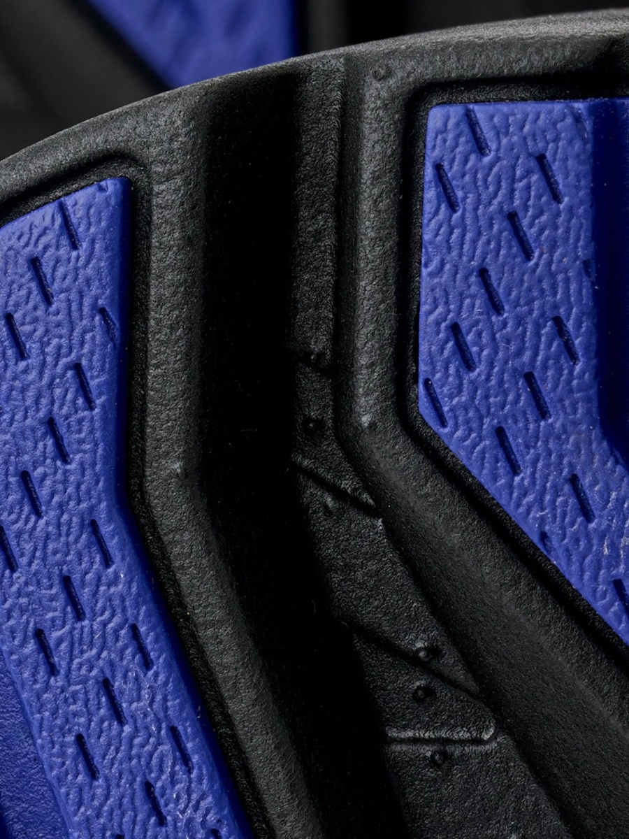 Pantofi slip-on UGG neutri din piele intoarsa si plasa - Img 5