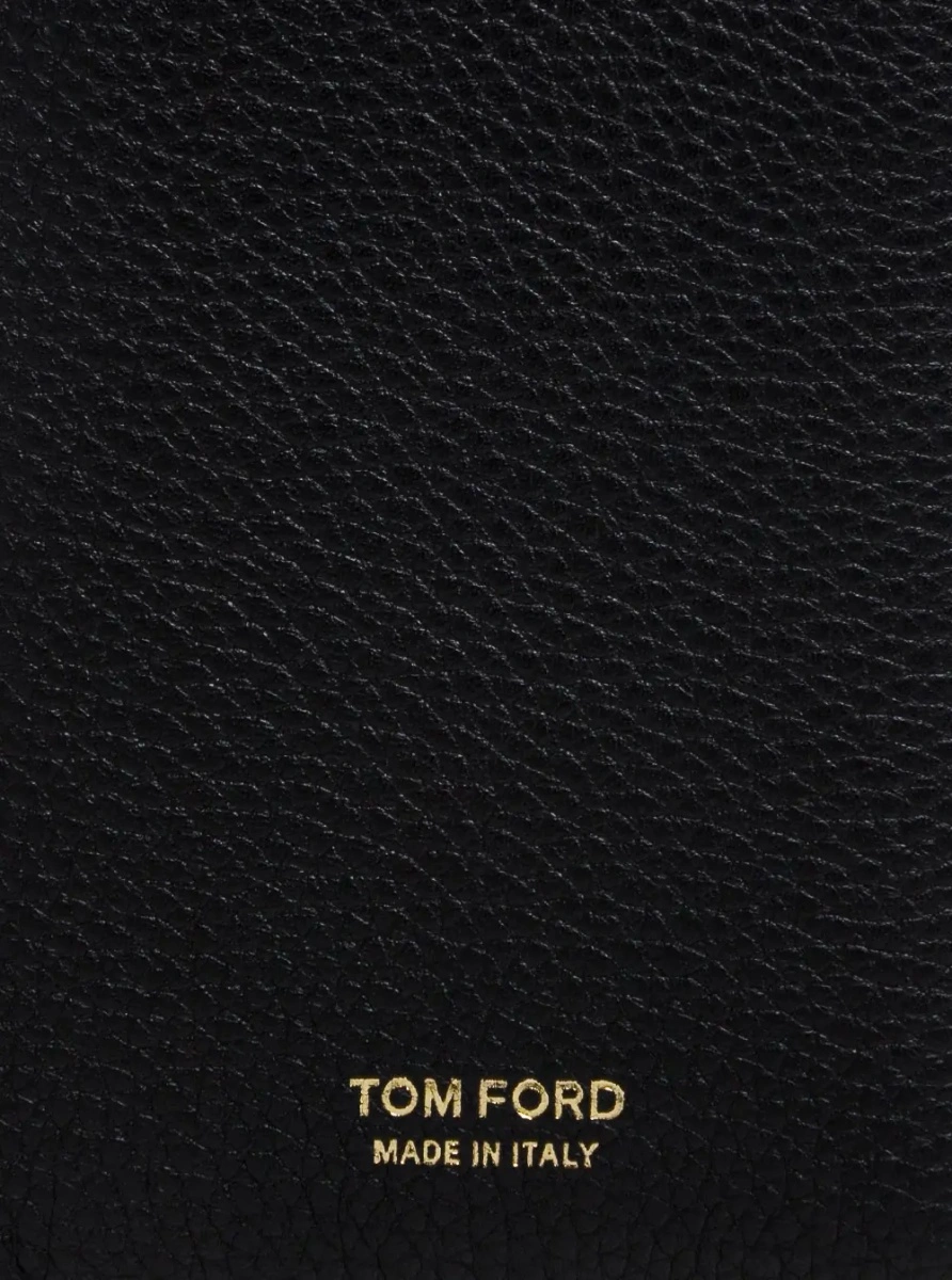 Portofele Card holder with logo lettering embossed on the front in grained black leather for men - Img 3