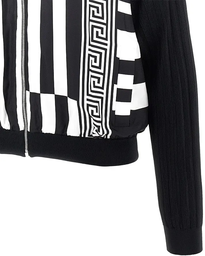 Pulover Cardigan with Sylvester print - Img 4