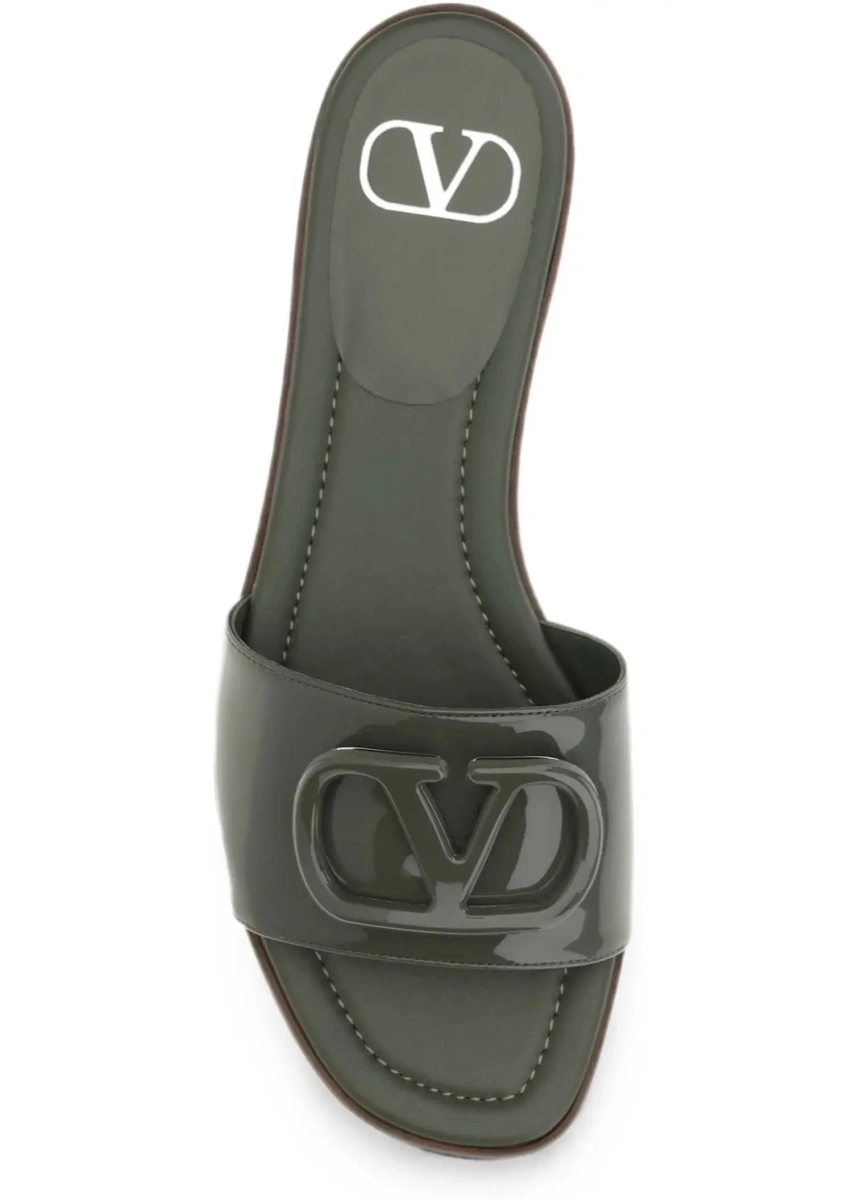 Sandale VLogo patent leather Slide Sandals - Img 7